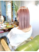 ペールピンクと切りっぱなしロブ