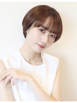 アイ(I.) 【 Ｉ. 】30代からの襟足すっきり前下がりショートボブ　川口
