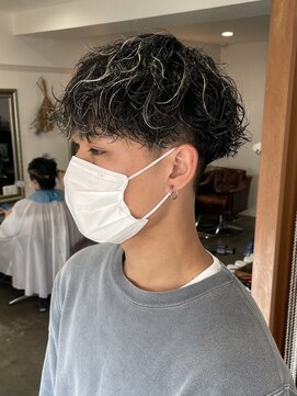 ヘアラボシロ メン(Hair lab.Shiro MEN) マッシュ/ハイライト/ツイストスパイラルパーマ