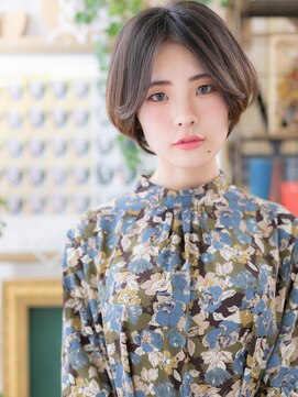 カバーヘアアンドスパ ブリス 浦和(COVER HAIR&SPA bliss) センターパートひし形ショート暗髪大人ボブc6浦和20代30代40代