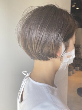 グーム(goom.) 20代30代大人かわいいショートボブｘ小顔ひし形