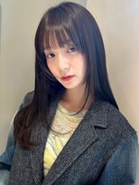 トリッカ シブヤ(TRICCA SHIBUYA)&nbsp;韓国風ロングレイヤー/暗髪ストレート/シースルーバング/艶感