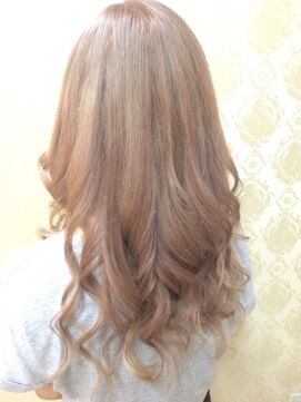 マジックマッシュ(Magic Mush) ブリーチ＋オンカラー☆初回￥8000