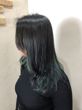 キャラ 池袋本店(CHARA) インナーエメラルド【キャラ池袋/chara池袋/池袋東口/玉城光】_