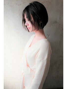 フィルドール(fild'or) 【髪の毛の多い方にオススメ】繊細な動き×大人女性の定番ボブ