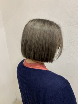 ヘアーアンドスパ メル(hair&spa m.e.l by origami) ボブ×シルバーグレー