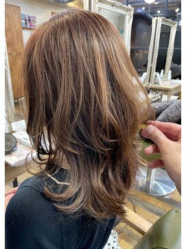 アリスバイアフロート 自由が丘(ALICe by AFLOAT) ウルフ大人スタイル