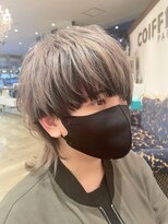 コワファースト 大分(COIFF1RST)&nbsp;ウルフでインナーローライトカラー