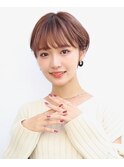 耳かけショートでオシャレに♪イルミナカラーの透明感が◎