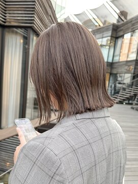 ミィ 表参道(mee.) 切りっぱなしボブ/エアリーロング/美髪/ピンクブラウン/表参道