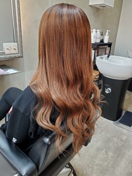 アムロードヘア(Amouroad hair) 明るめブラウンロング