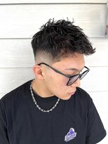 スタンドバーバー 柏(STAND BARBER)&nbsp;ダークアッシュ/アッシュブラック/カルマパーマ/ベリーショート