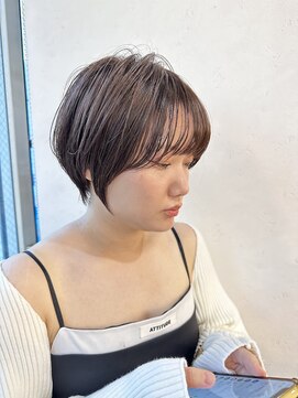 トッカ ヘアアンドトリートメント 難波店 小顔似合わせカット愛されクールショート20代/30代40代50代/難波