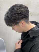 リベル(LIBER) センターパート/毛流れ/曲がる縮毛矯正/メンズ縮毛矯正/八王子