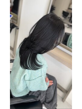 ヨロ 小岩(YOLO) 網紅レイヤーカット&艶髪グレージュ