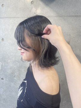 カリーナコークス 原宿 渋谷(Carina COKETH) ナチュラルグレージュイヤリングカラー