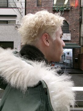 ヘン メンズ(hen Men's) 【心斎橋hen】スパイキーショート