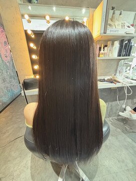 スパークスヘア(Sparks hair) 一宮で唯一のストレートヘア