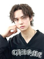 トゥルークリエイション 渋谷(True Creation SHIBUYA) センターパートウルフツイストスパイラル波巻きツーブロック