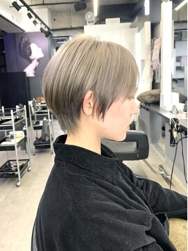 ブレス ヘアデザイン(BLESS hair design) 小顔カット前髪ケアカラークールショート美髪