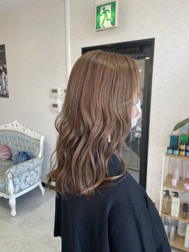 シエル(Ciel) ベージュカラー