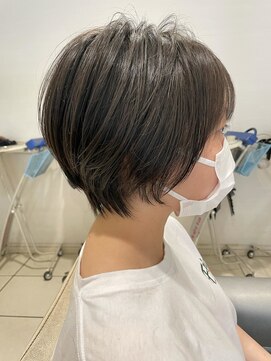 モードケイズエミュー(MODE K's eau) ショート　ショートボブ　大人ショート