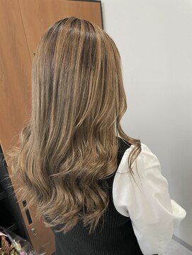 アネラ(Anela) ナチュラルベージュバレイヤージュ【平本】