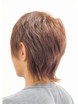 黄ぐまくん美容室 メンズ　ミディアム　レイヤー