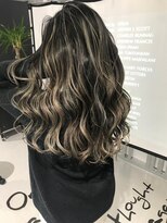 キング(K!ng)&nbsp;縮毛矯正髪質改善ハイライトレイヤーカット枚方美容室エクステ