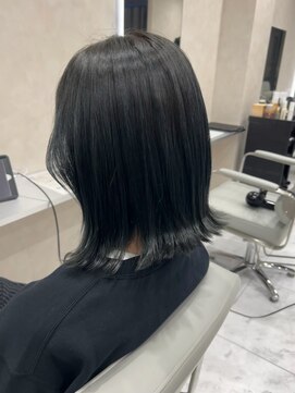 キング(K!ng) 縮毛矯正髪質改善ハイライトレイヤーカット楠葉美容室エクステ