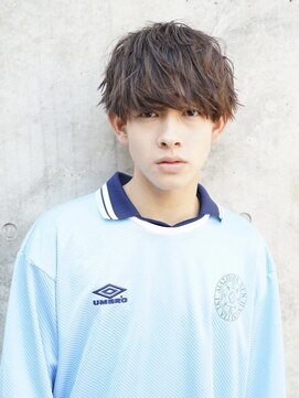 メンズヘアトーキョー(MEN'S HAIR TOKYO) ツーブロック/くせ毛パーマ風パーマ/茶髪