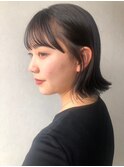 20代30代大人可愛い小顔ショートカット外ハネボブ