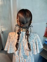 シャルムバイケンジ(Charm.by KENJE)&nbsp;【ツインポニーテール】結婚式/卒業式/銀座/ヘアセット/アレンジ