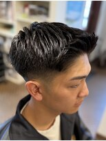 理容 うめむら&nbsp;フェザーアップ/フェード/刈り上げ／メンズ/顔剃り/眉毛
