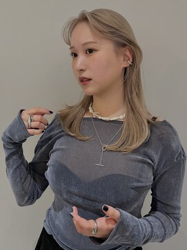 ロスタークラス(ROSTAR class) blond