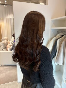 艶ブラウン×ゆる巻きナチュラルロング