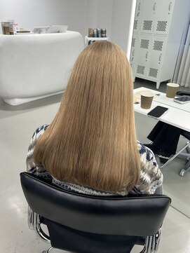 ビジョン オールヘアー(VISION:ALL HAIR) ブリーチ2回 ミルクティーベージュ