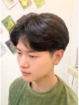 黄ぐまくん美容室 ショート　レイヤー