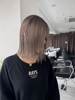 レアル(REAL) ミルクティーベージュ/ブリーチ/ダブルカラー/ベージュ/心斎橋