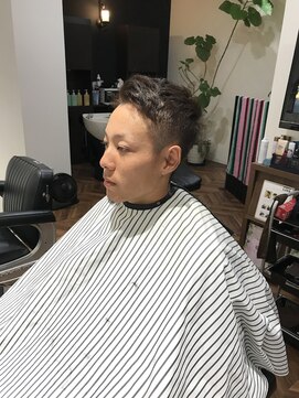 カットクラブロイヤルヴォックス(CUT CLUB ROYALVOX) ツーブロック