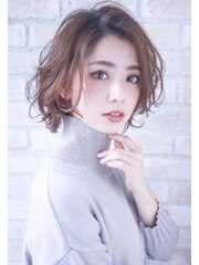 40代ミセス・大人のヘアスタイル・ショートボブ・外国人風・神戸