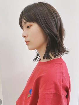 ヒュージ 三軒茶屋(huge) 外ハネボブミディアム×ニュアンスカラー_20代30代40代