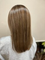 ヘアルーム モア(hair room More)&nbsp;40代女性　白髪ぼかしハイライト×ミルクティーベージュ