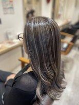 サロン ド マゼンタ(Salon de Magenta)&nbsp;コントラストハイライト