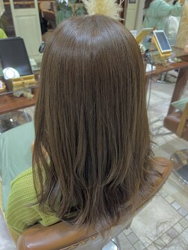 フラット 千葉(Flat.) オリーブベージュ