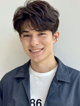 ヒューマン トシマエン 練馬 豊島園(HUMAN) フェザーパーマメンズパーマサイドバックメンズショートカット