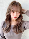 暗髪でも出せるこなれ感フェイスレイヤー×ナチュラルセミロング