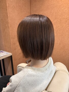 切りっぱなしボブ