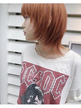 イェッカ(YECCA) ウルフカット×オレンジ