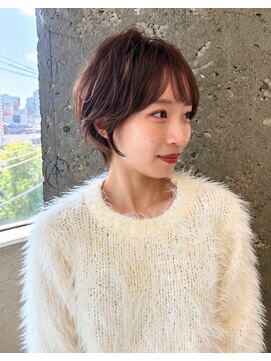 リラ バイ クオーレ(LIRA by CUORE) 大人のゆるふわショート